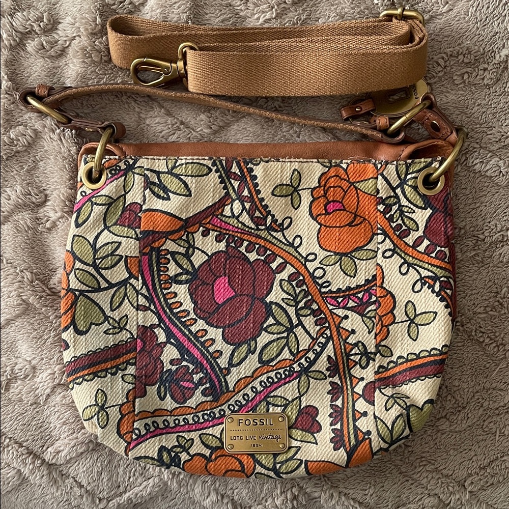 Fossil Floral Handbag with Crossbody Strap - Picture 2 of 5